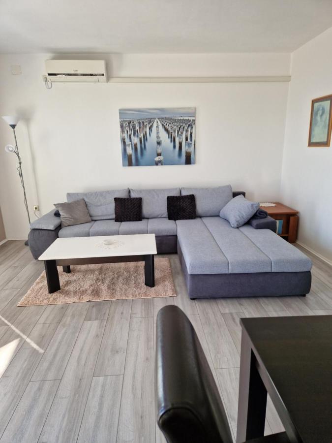 Apartments Velic Crikvenica Exterior photo