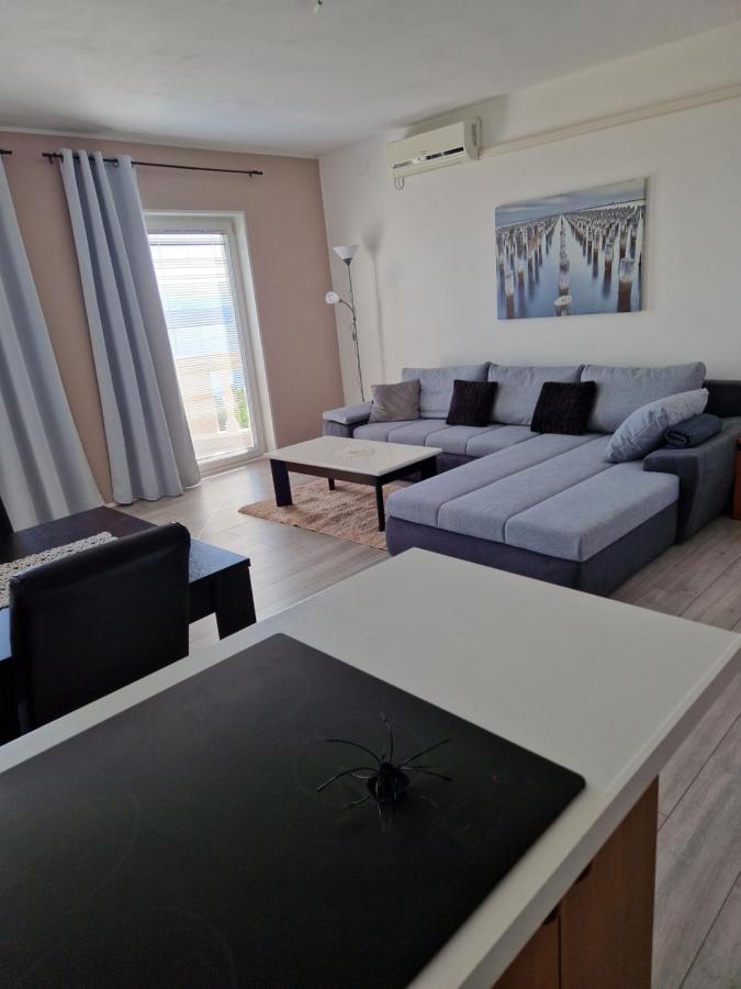 Apartments Velic Crikvenica Exterior photo