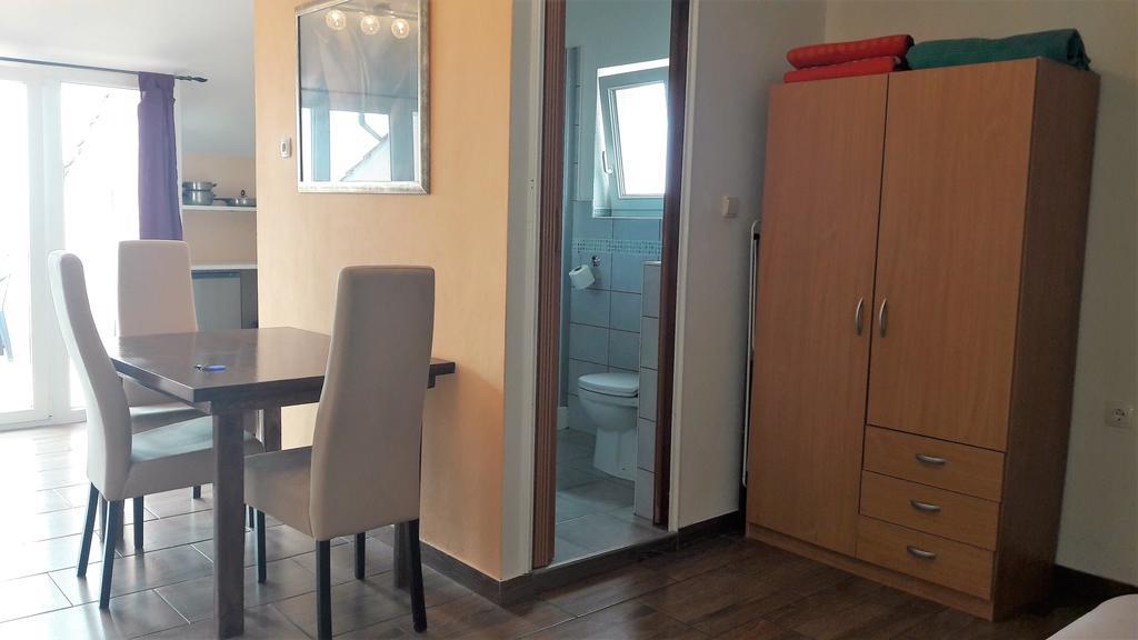 Apartments Velic Crikvenica Exterior photo